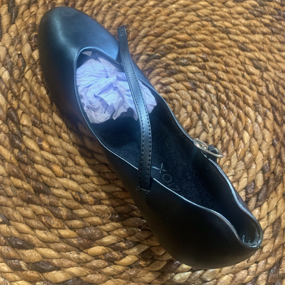 Black Character shoes